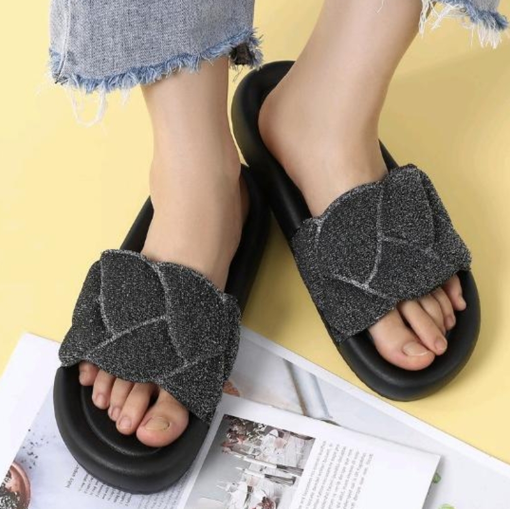 Women's Sandals Slides Size 6